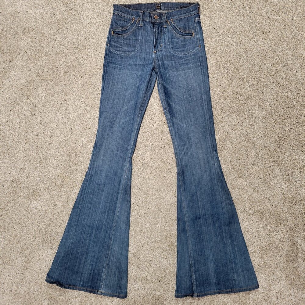 Citizens of Humanity C of H size 26 Angie flare jeans NWOT
